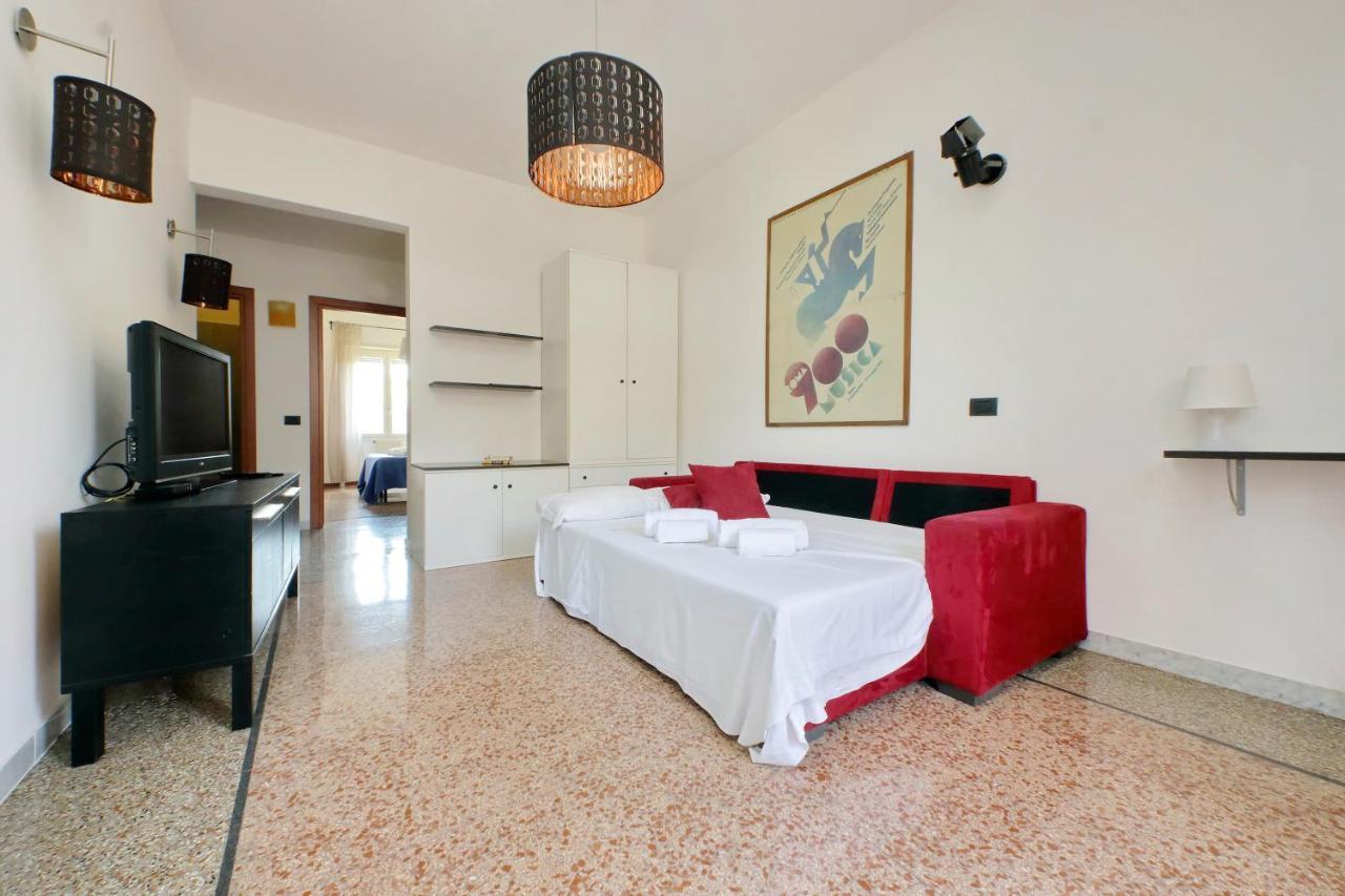 Silvano'S Home In Rome Bagian luar foto